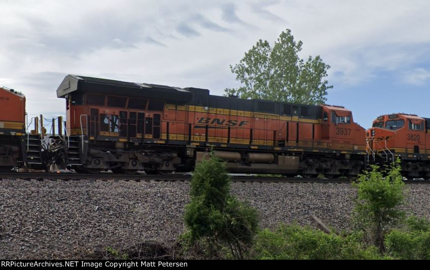 BNSF 3937